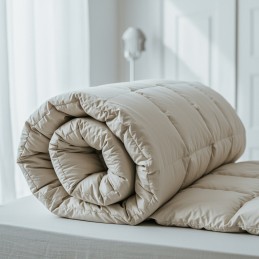 Kołdra puchowa 180x200 – 100% naturalny puch, całoroczna
